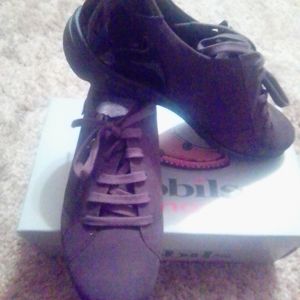 Mepfisto Moblis Ergonomic Camilia, Size 8, Dark Brown, bucksoft, Vernicalf, NWT